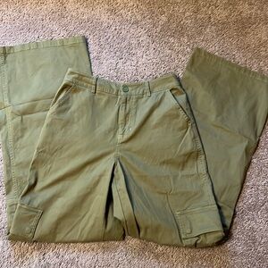Army green cargo pants